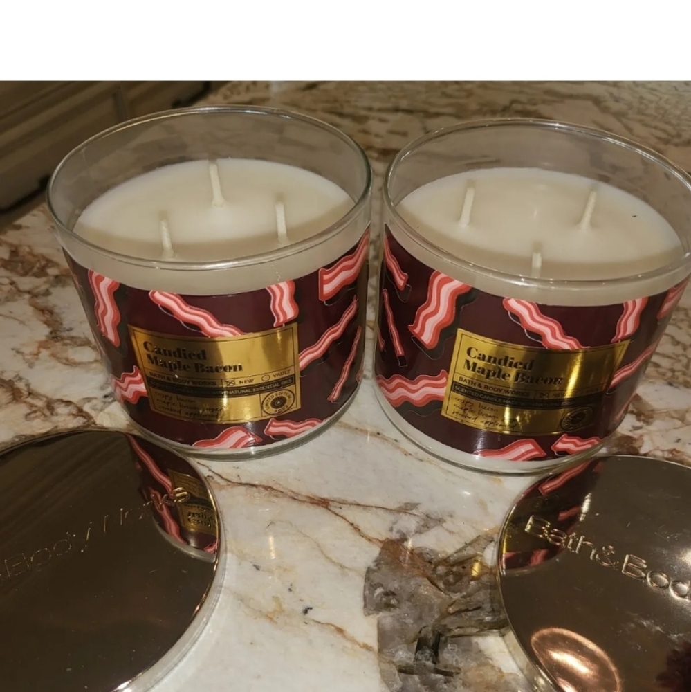 NEW Bath & Body Works 3-Wick candles Candied Maple Bacon Lot of Two - Picture 3 of 5
